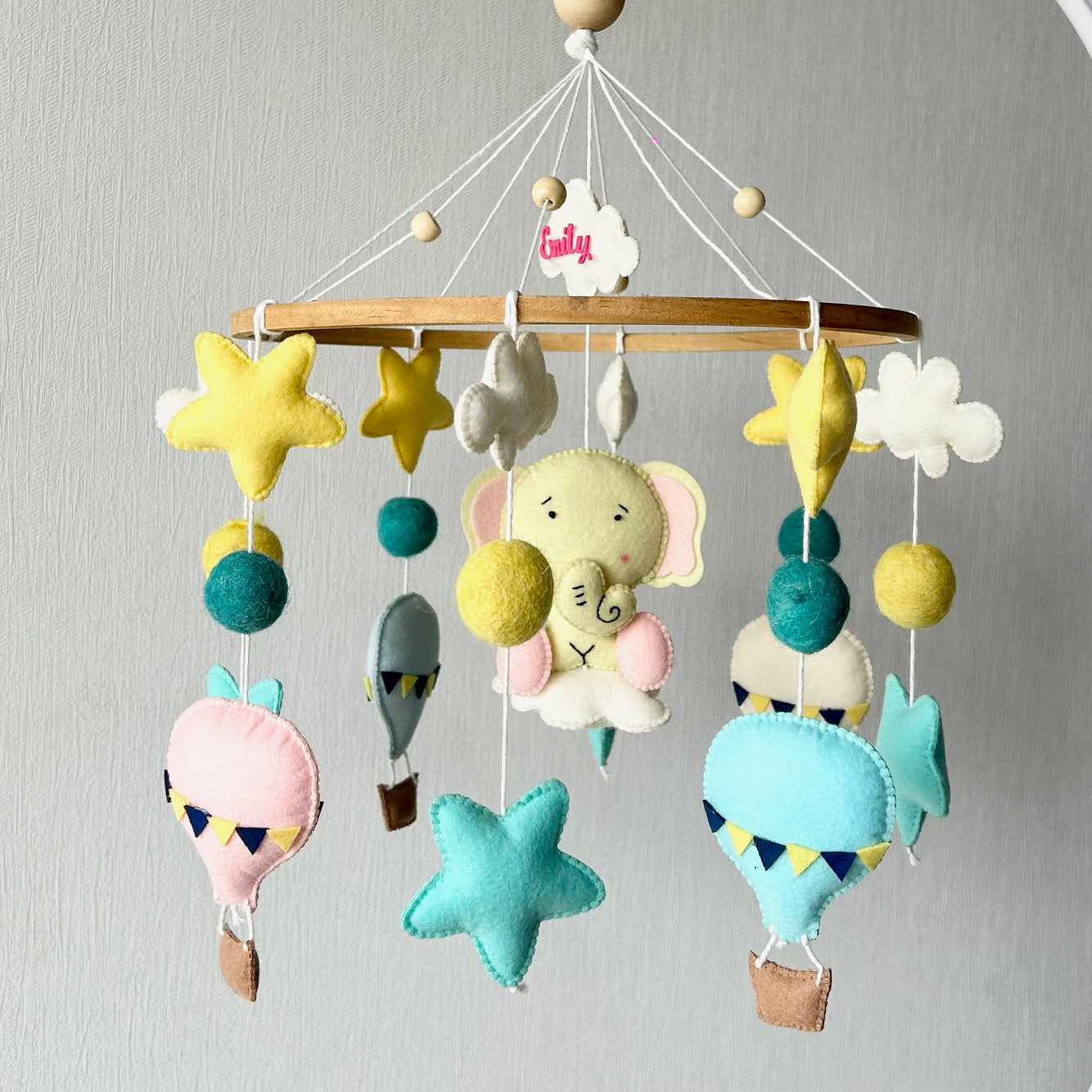 Cot Mobile - Elephant Air Adventure