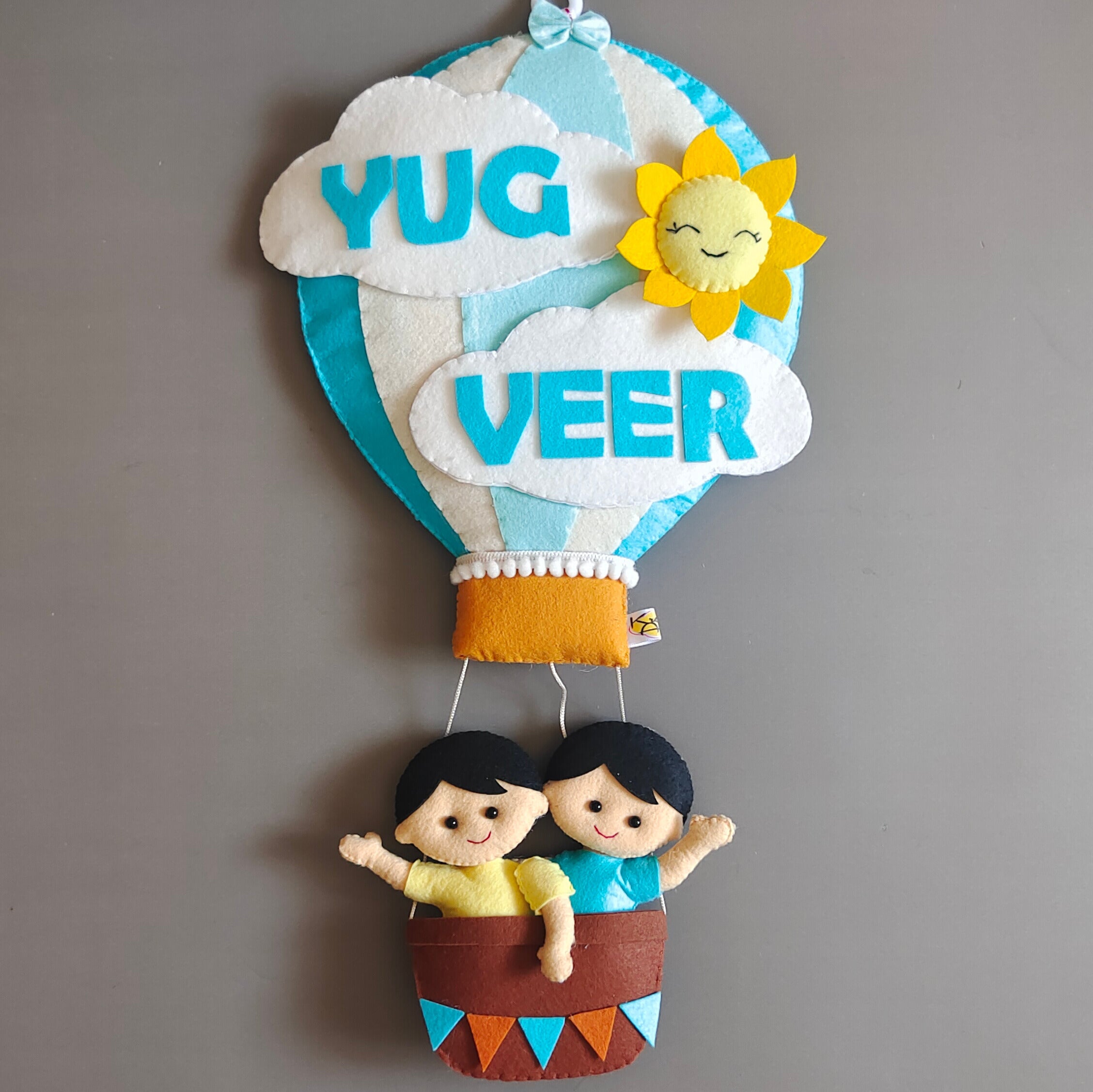 Hot air Balloon for siblings Customized Name Plate Wall Hanging