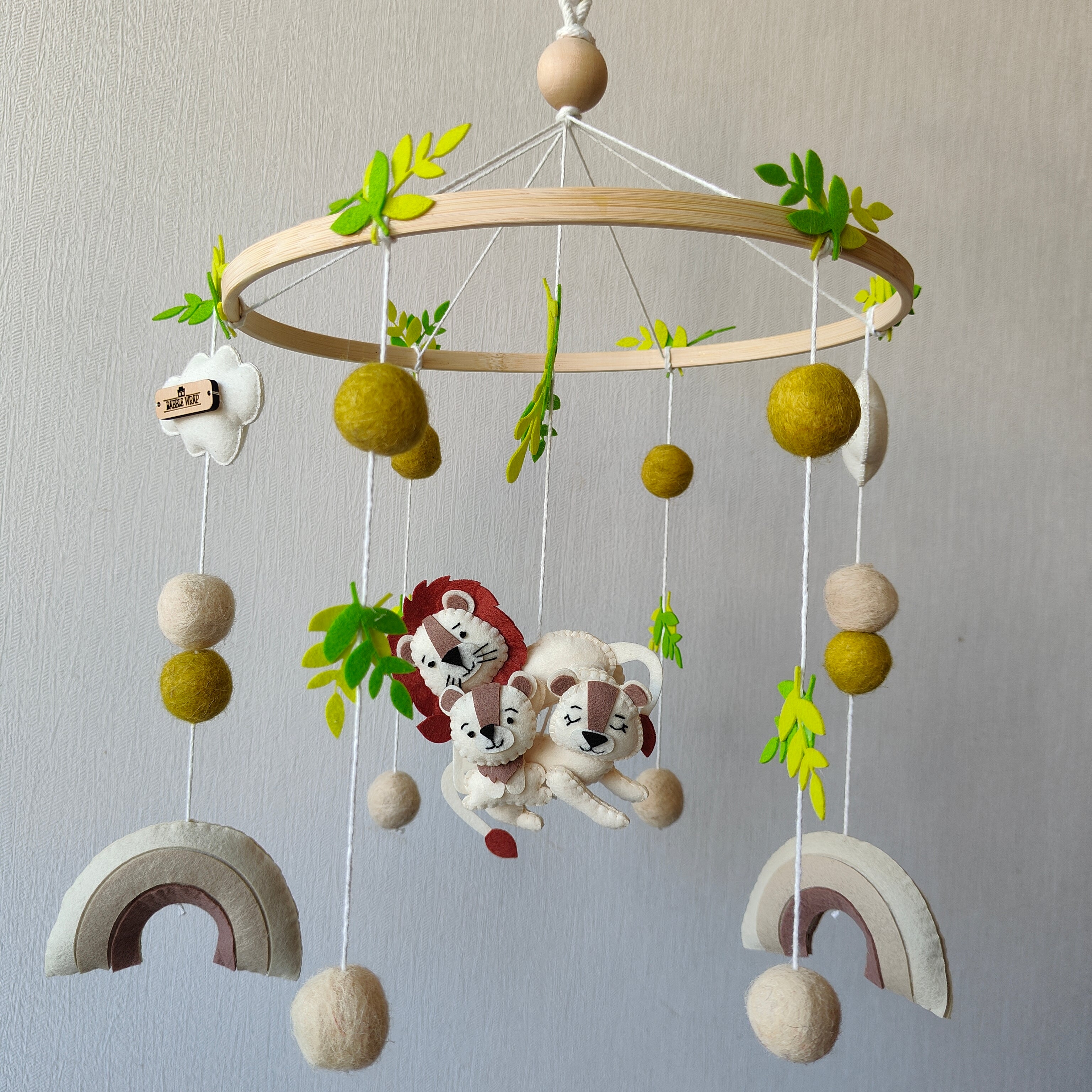 Cot Mobile - Lion’s Crown Family