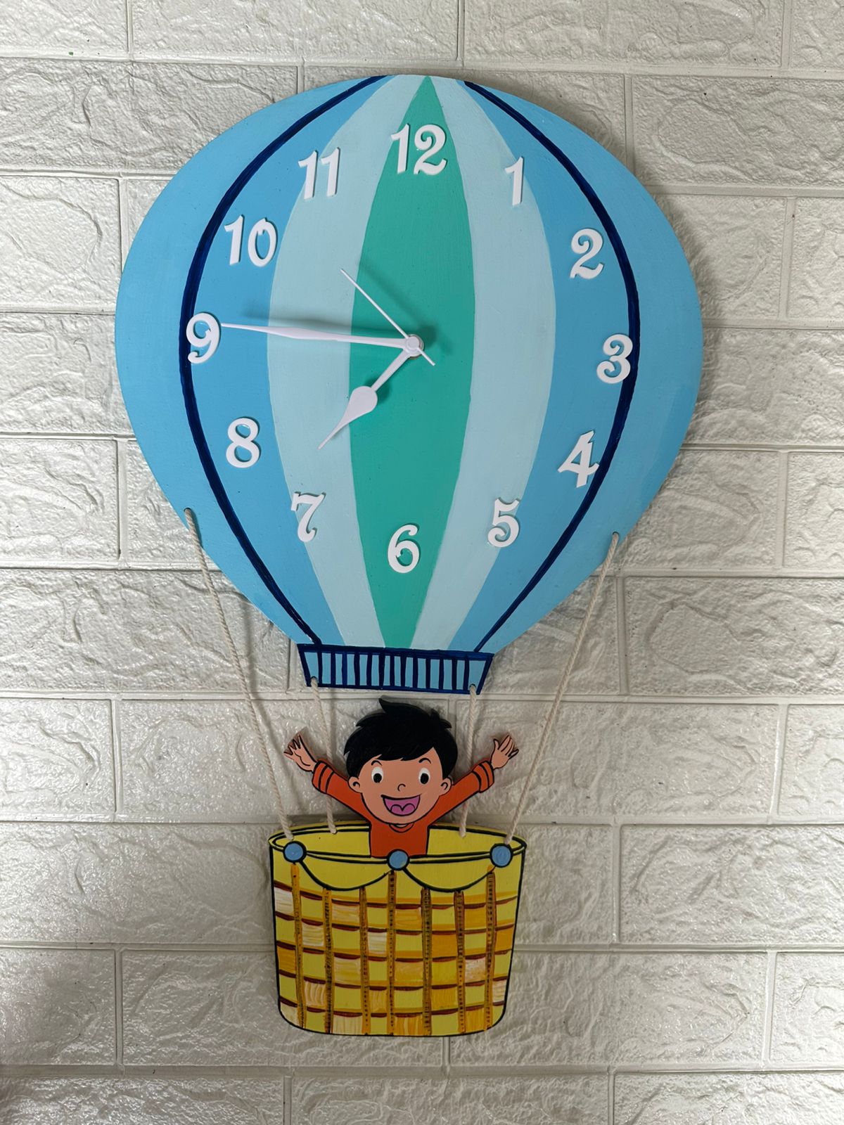Customized Hot Ballon Home Decor Wall Clock